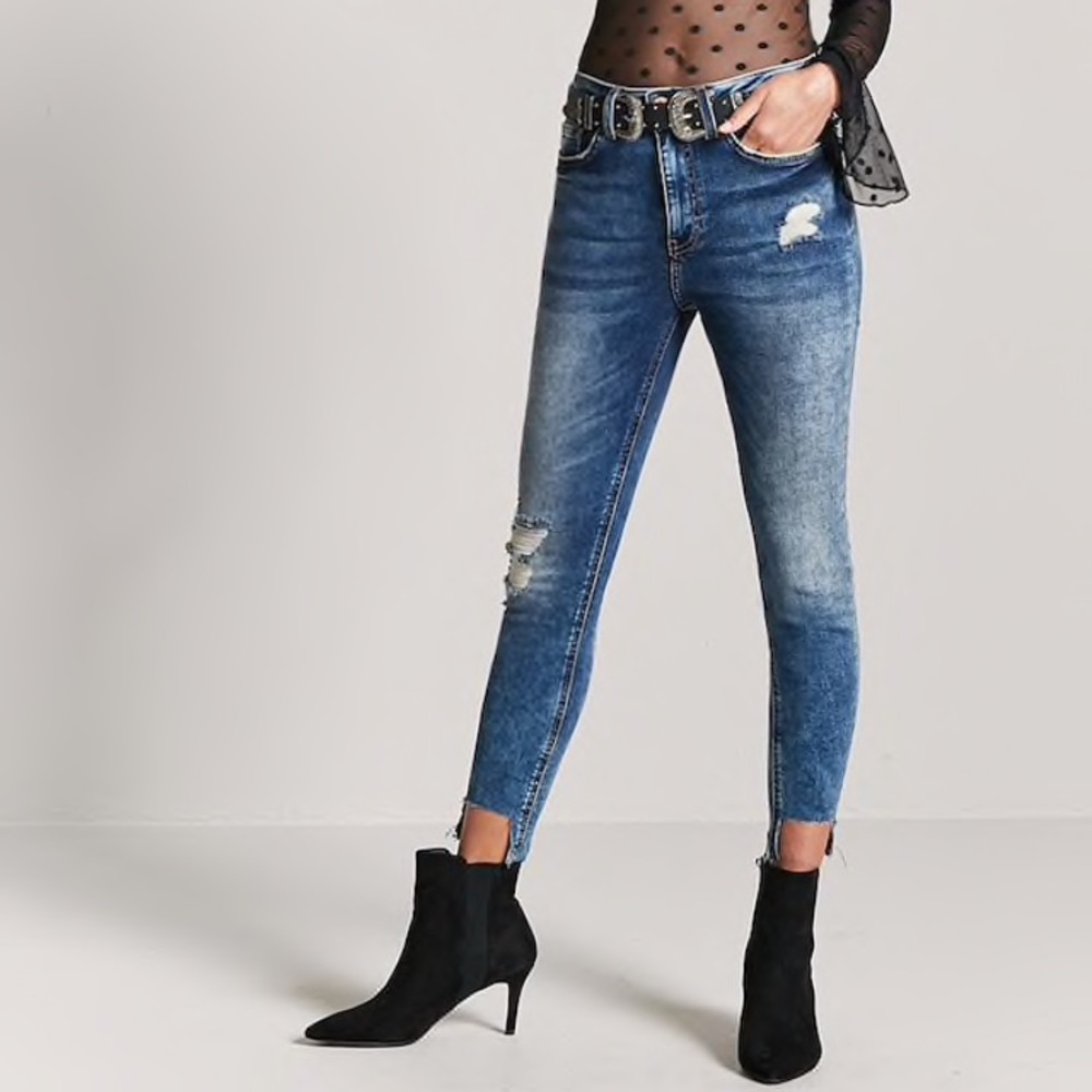 Forever 21 raw cut skinny jean